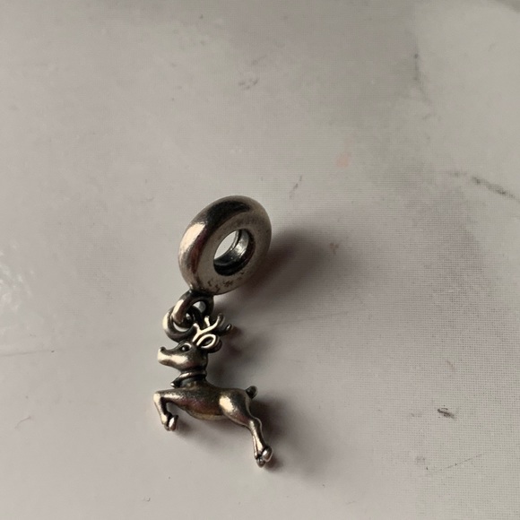 PANDORA CHARM ✨✨ - Picture 2 of 3